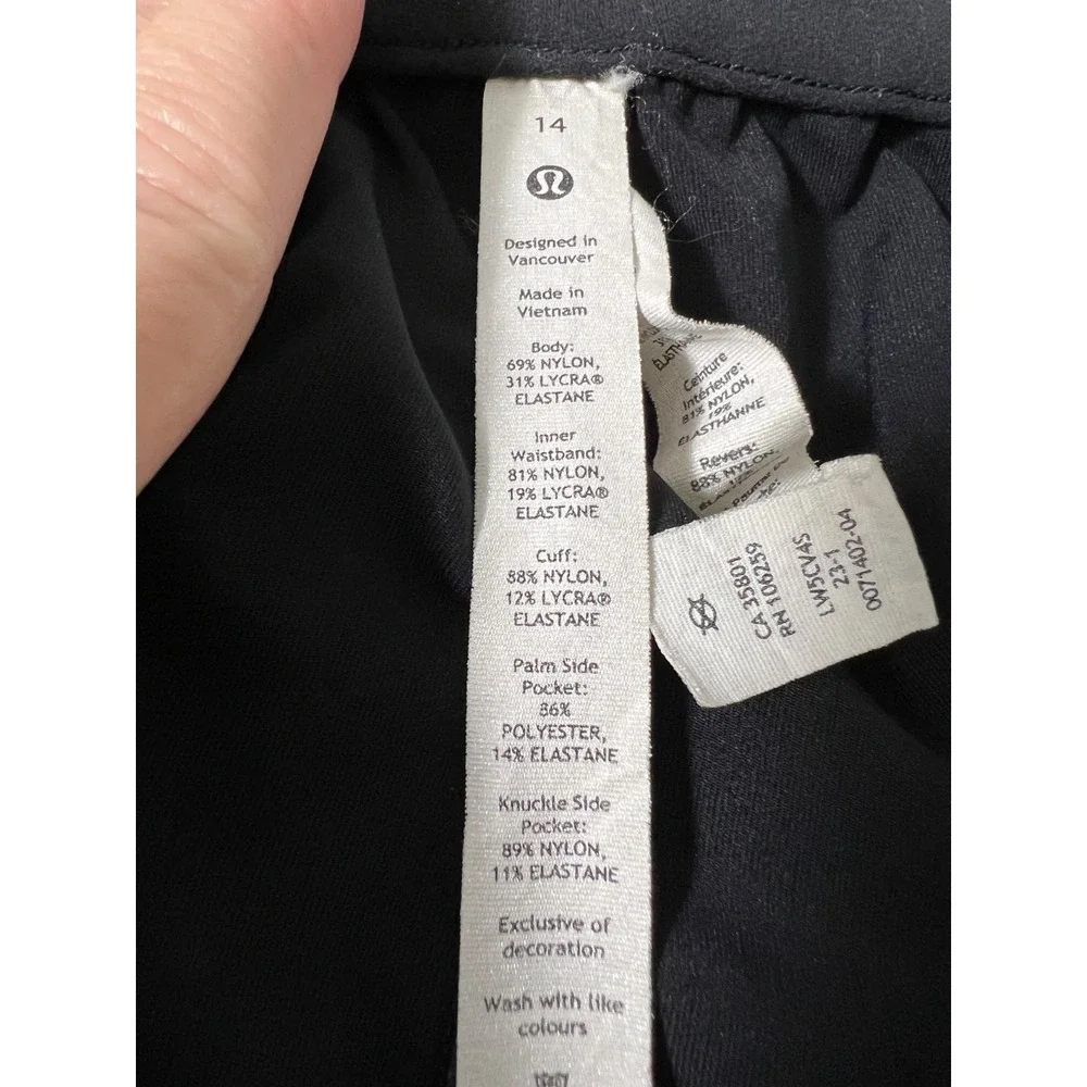 Lululemon Women's Keep Moving Black‎ Joggers Tie Drawstring Size 14 Workout Gym - Picture 3 of 12